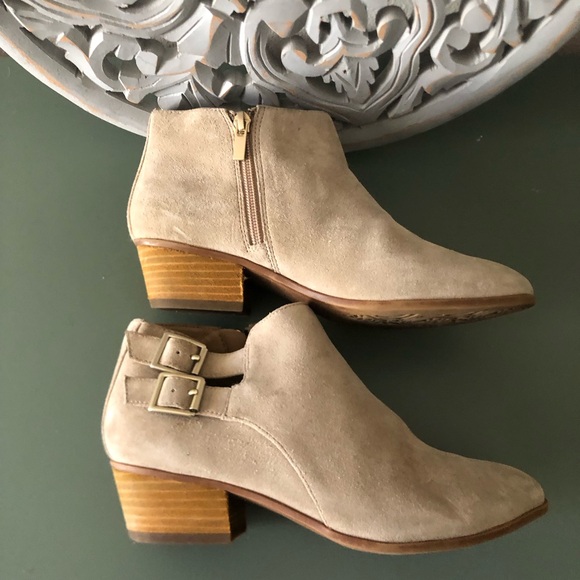 Clarks suede western ankle booties taupe 7.0 - Picture 3 of 8